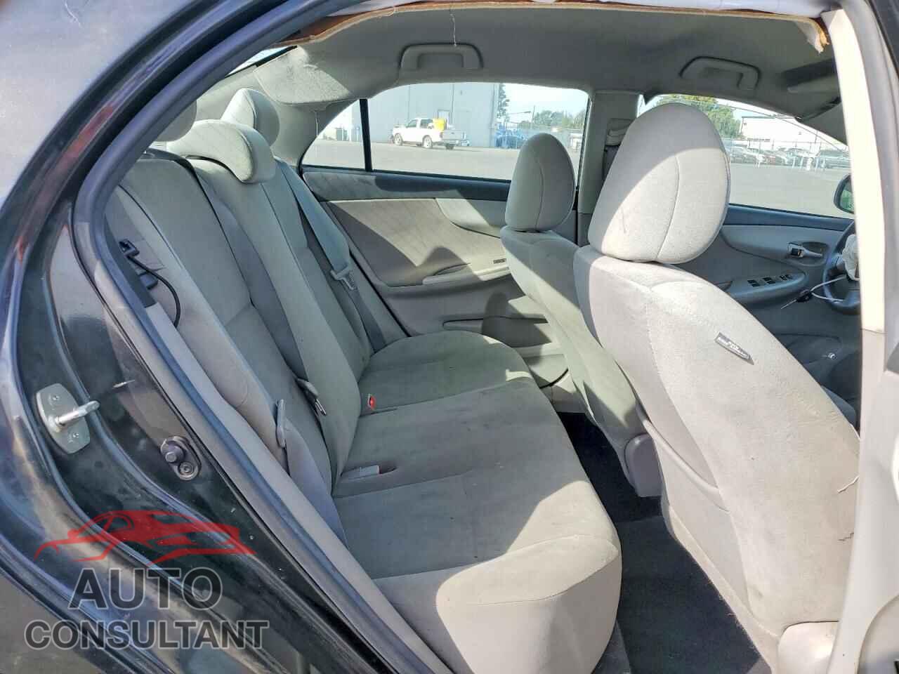 TOYOTA COROLLA 2013 - 5YFBU4EE4DP192575
