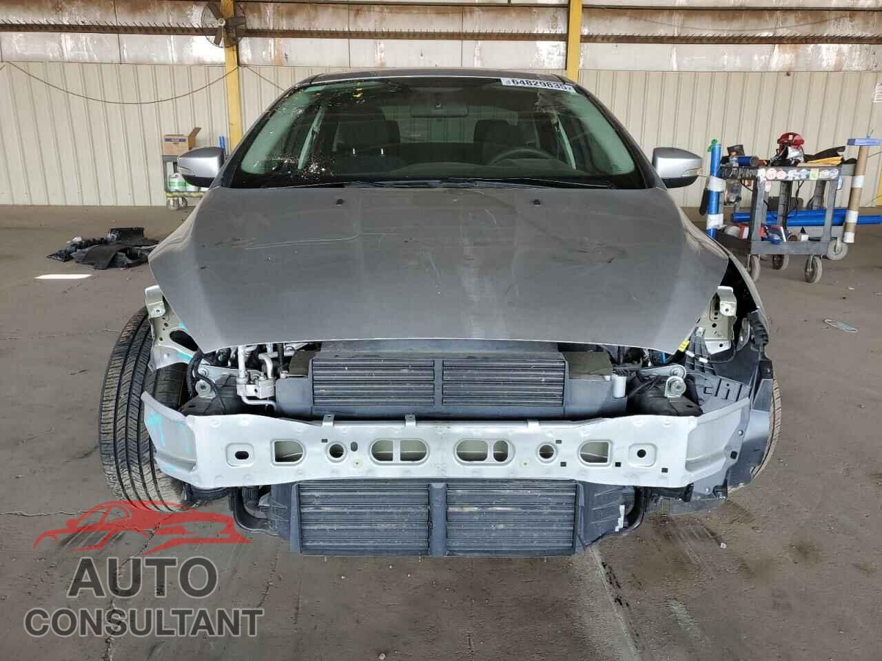 FORD FOCUS 2015 - 1FADP3F20FL232196