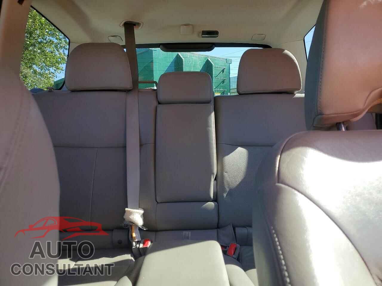 SUBARU FORESTER 2011 - JF2SHAEC9BH757012
