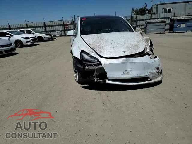 TESLA MODEL Y 2023 - 7SAYGDEE2PF909057