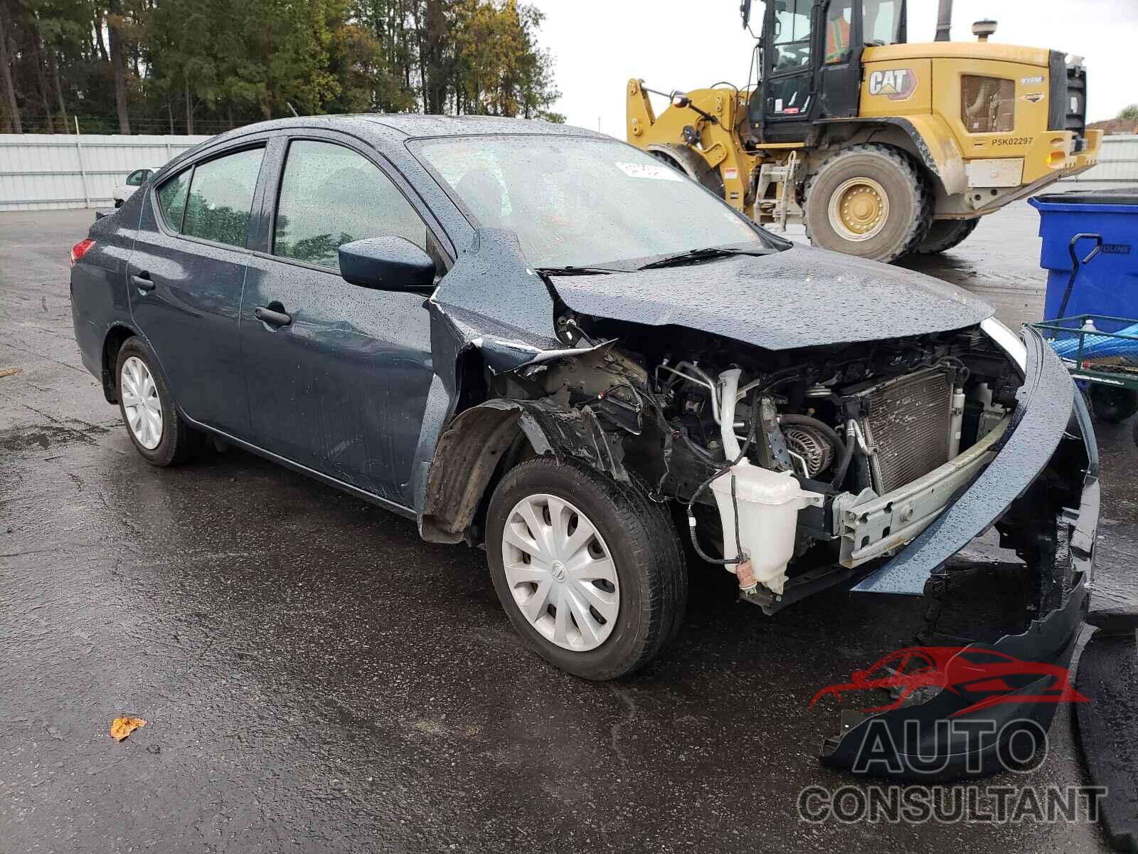 NISSAN VERSA 2017 - 3N1CN7APXHL900988