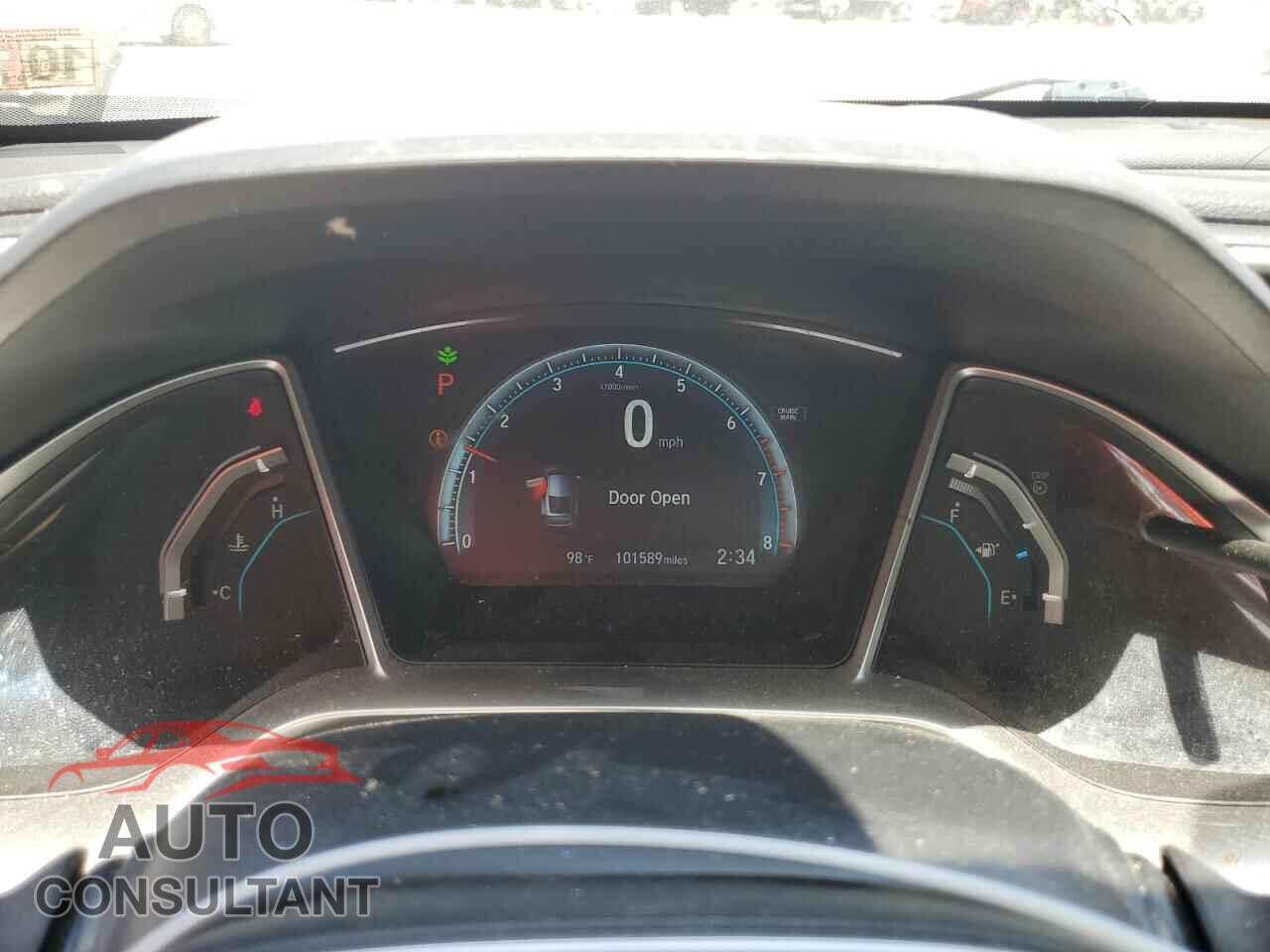 HONDA CIVIC 2018 - 2HGFC3B32JH351243