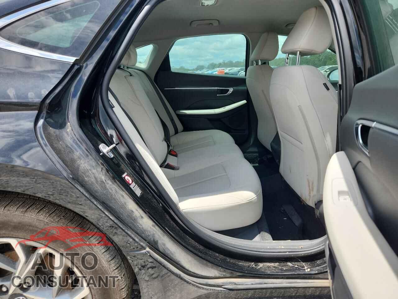 HYUNDAI SONATA 2023 - KMHL64JA4PA268043