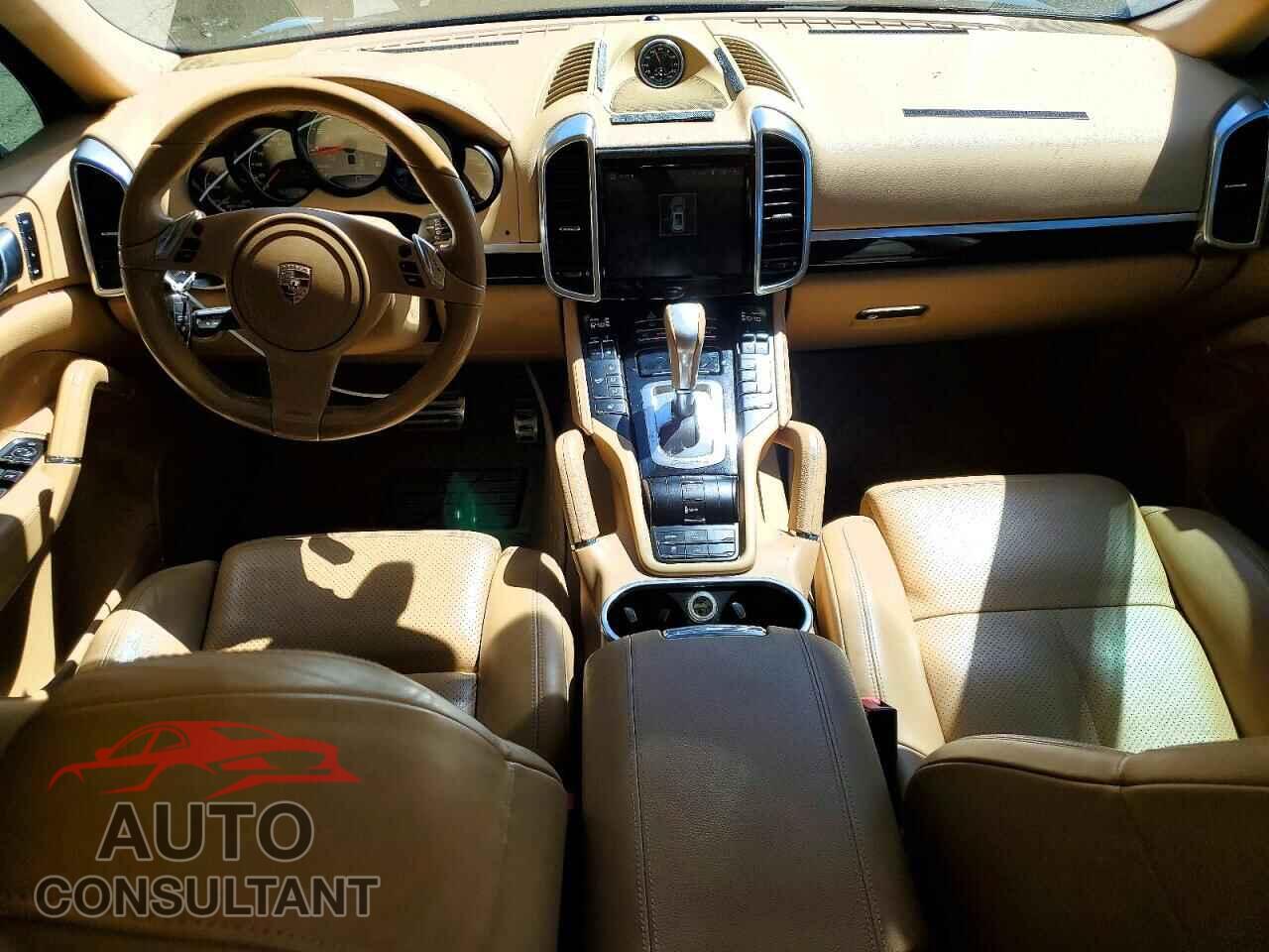 PORSCHE CAYENNE 2012 - WP1AE2A24CLA93785