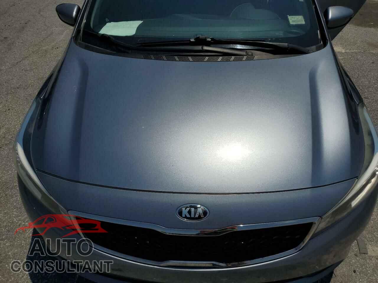 KIA FORTE 2017 - 3KPFL4A72HE089092