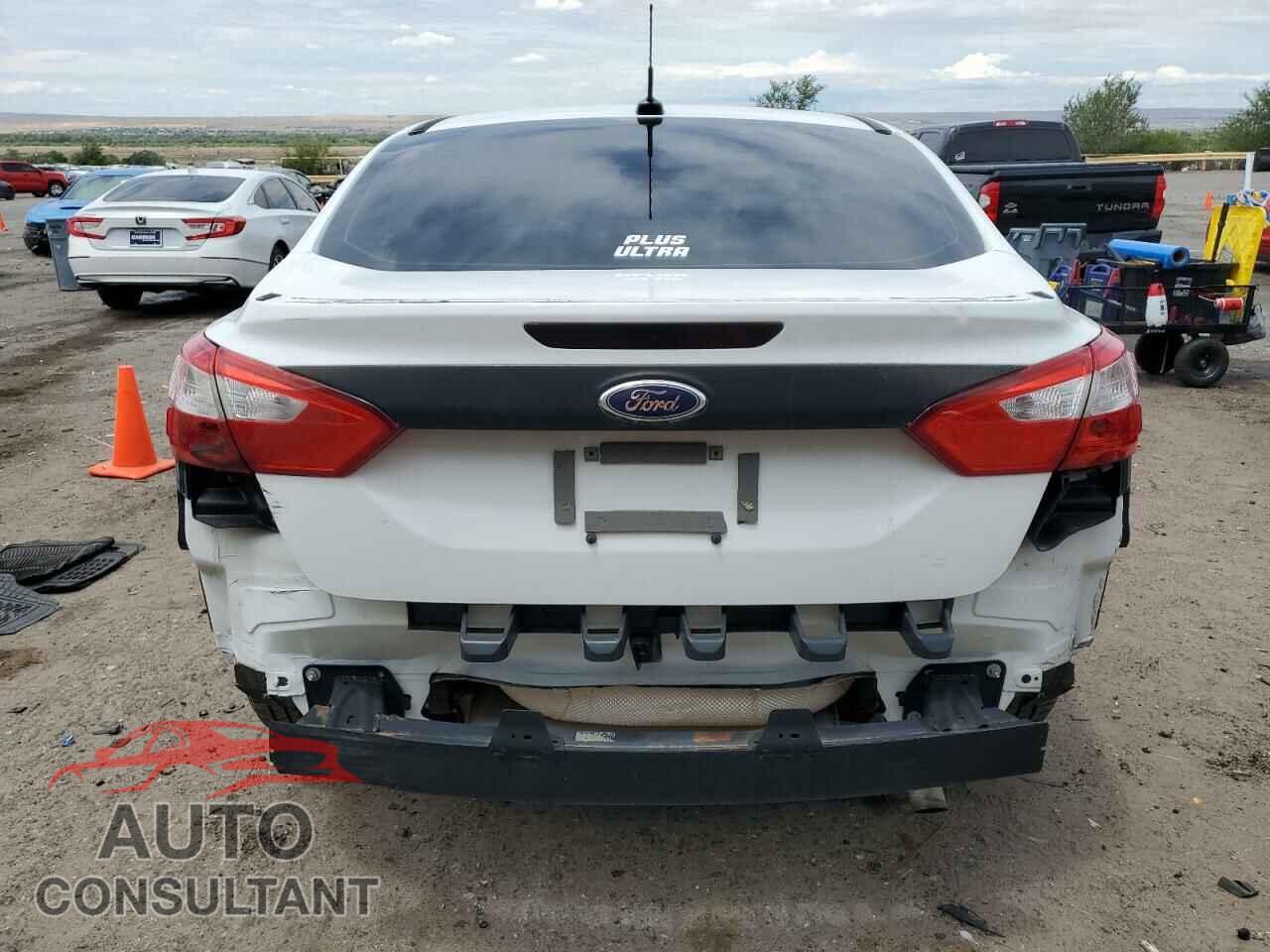 FORD FOCUS 2014 - 1FADP3F29EL349516