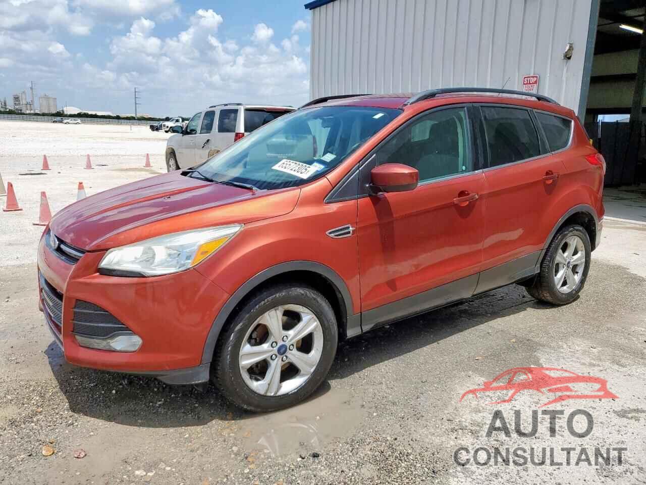 FORD ESCAPE 2014 - 1FMCU0GXXEUD57816