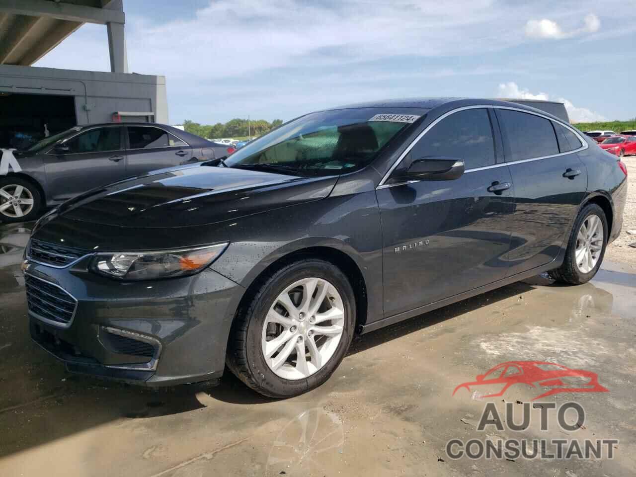 CHEVROLET MALIBU 2017 - 1G1ZE5ST9HF118210