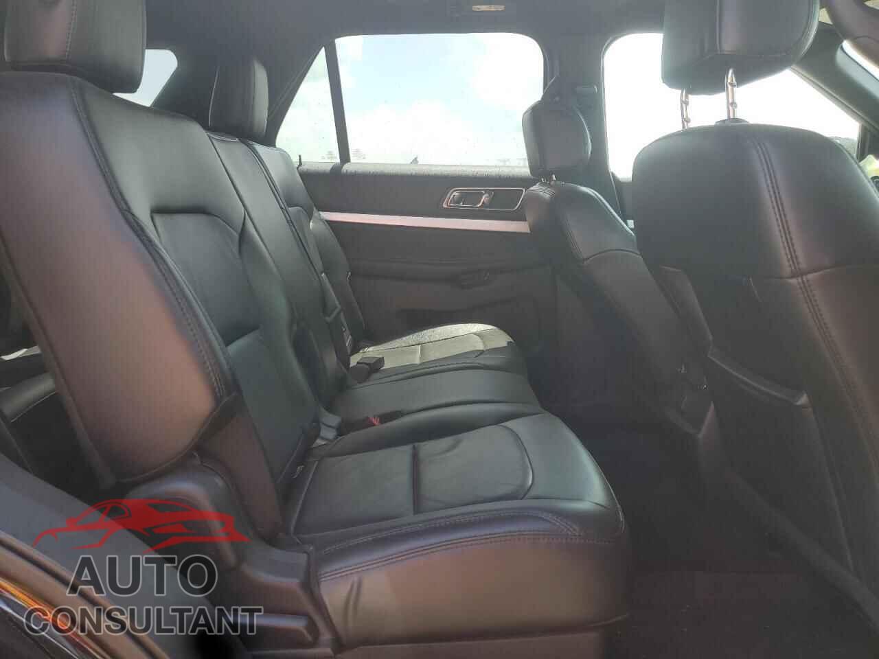 FORD EXPLORER 2017 - 1FM5K8D8XHGD97973