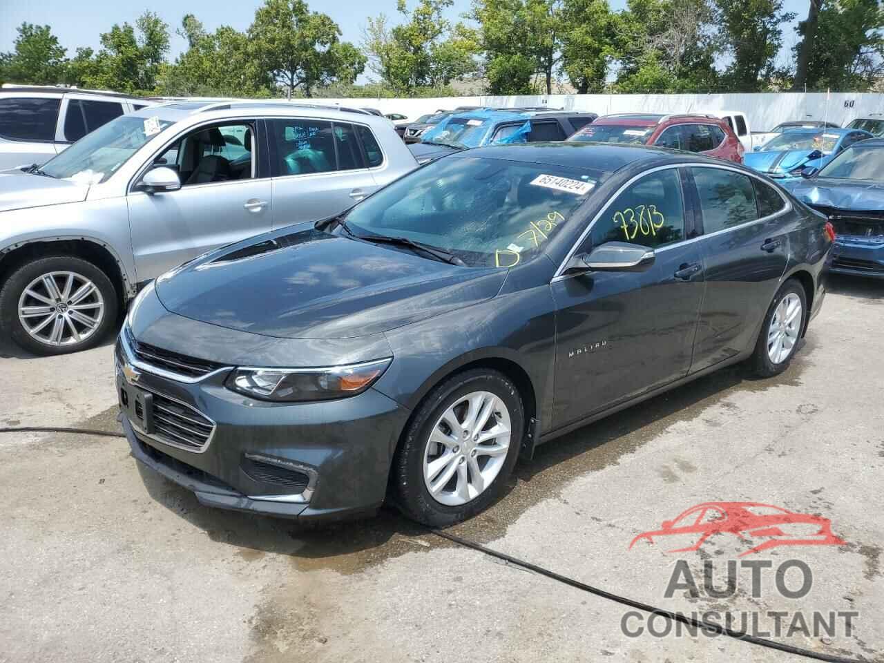 CHEVROLET MALIBU 2017 - 1G1ZE5ST8HF246213