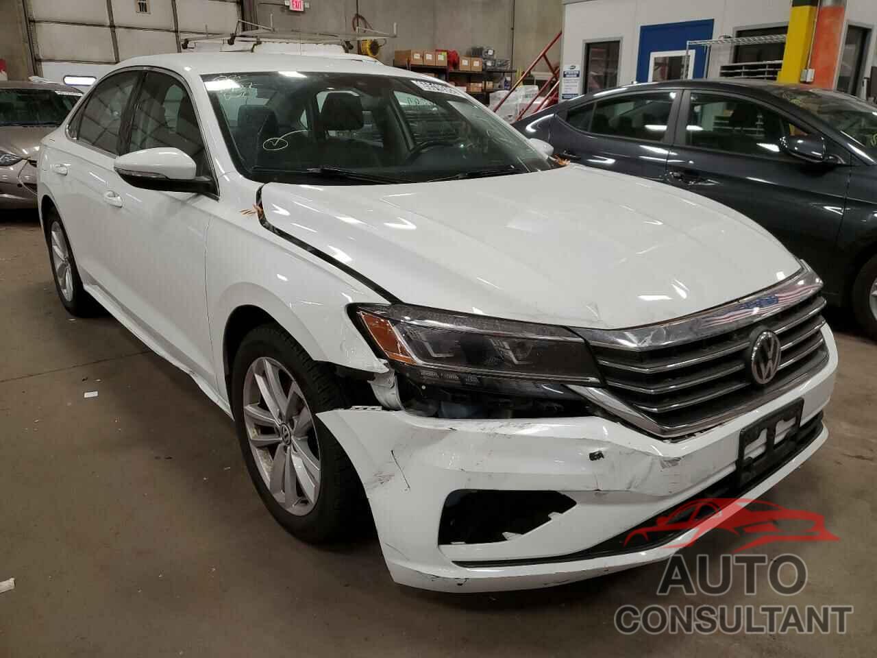 VOLKSWAGEN PASSAT 2020 - 1VWSA7A38LC014039