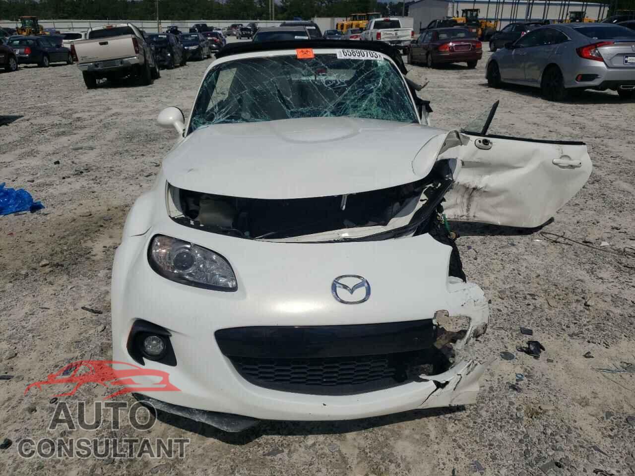 MAZDA MX5 2015 - JM1NC2NFXF0240218