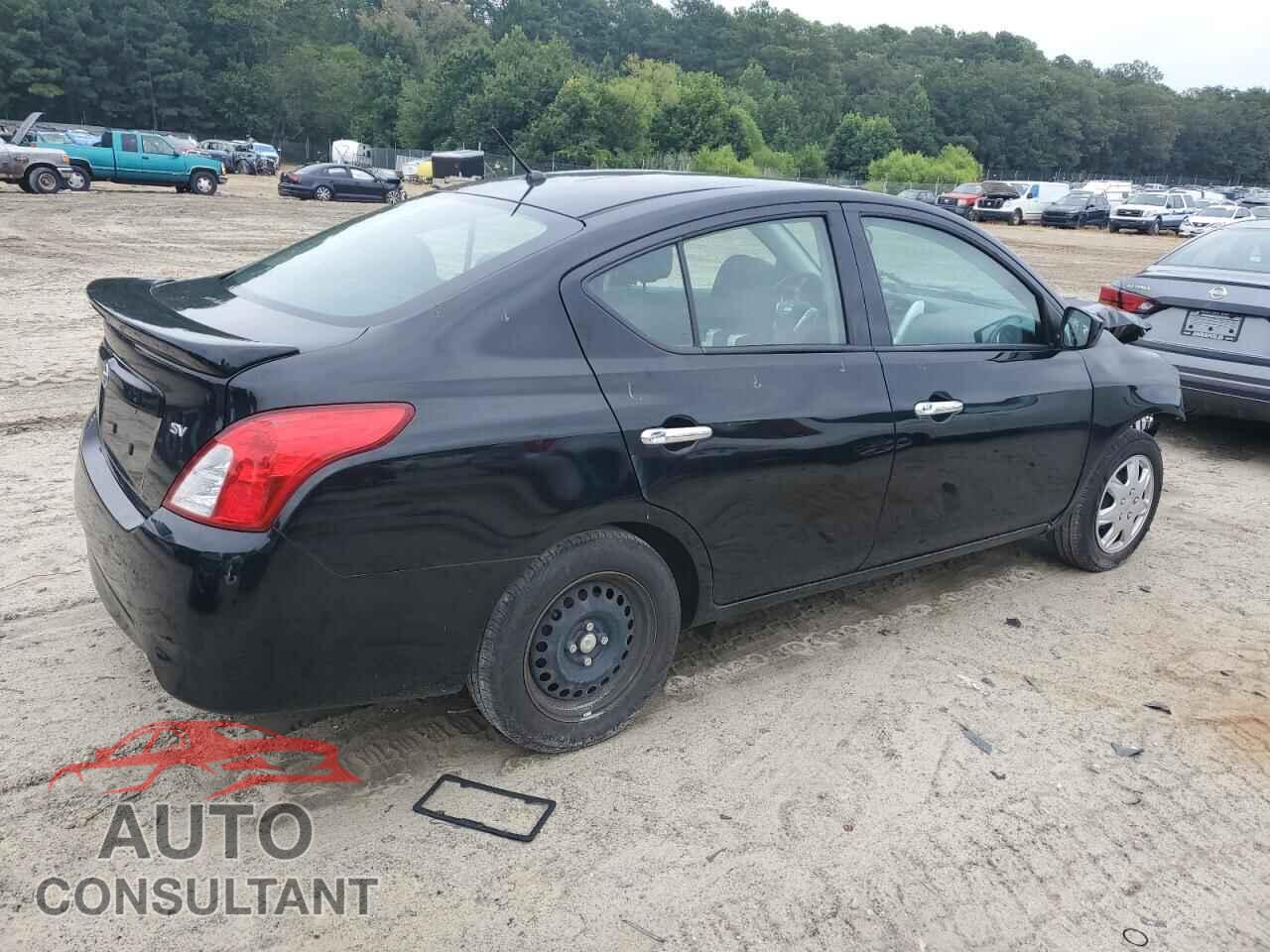 NISSAN VERSA 2019 - 3N1CN7AP3KL868585