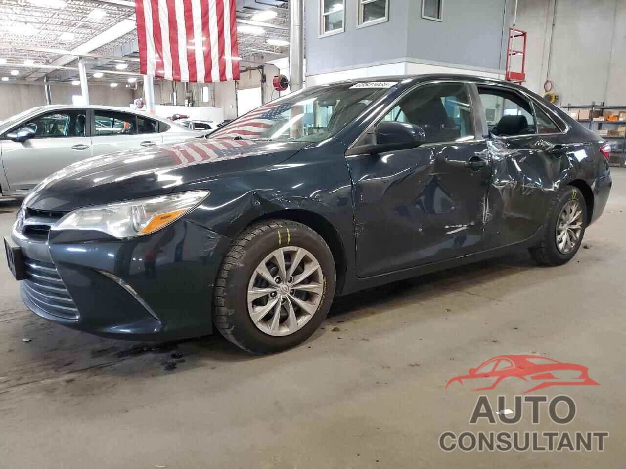 TOYOTA CAMRY 2016 - 4T4BF1FK3GR558502