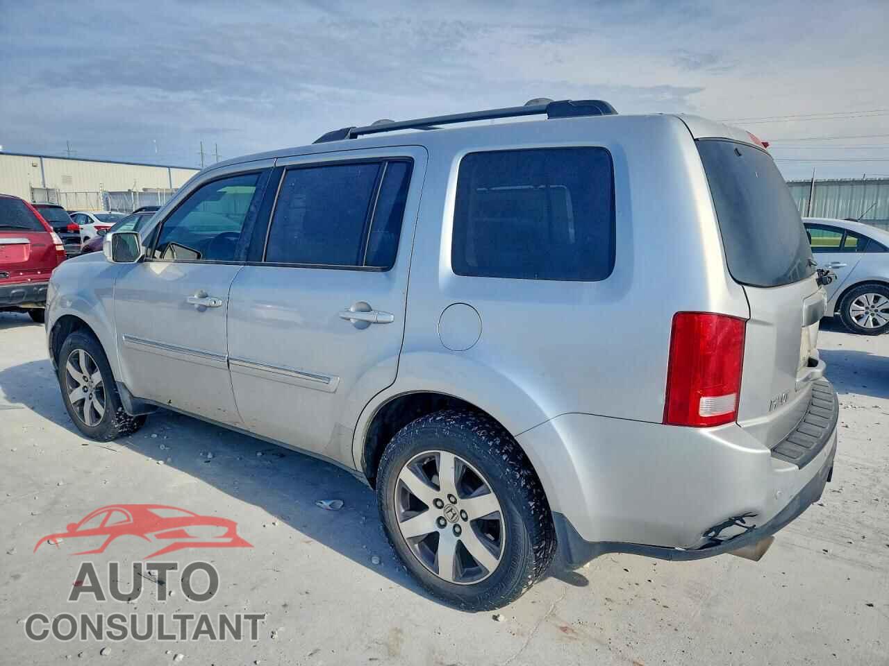 HONDA PILOT 2013 - 5FNYF4H93DB043136