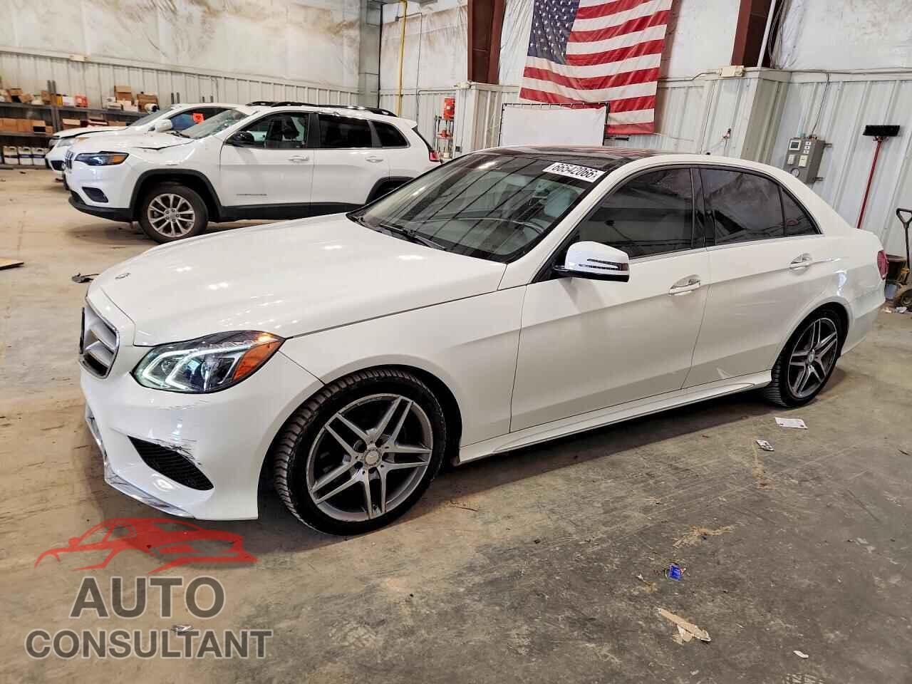 MERCEDES-BENZ E-CLASS 2015 - WDDHF8JB0FB140519