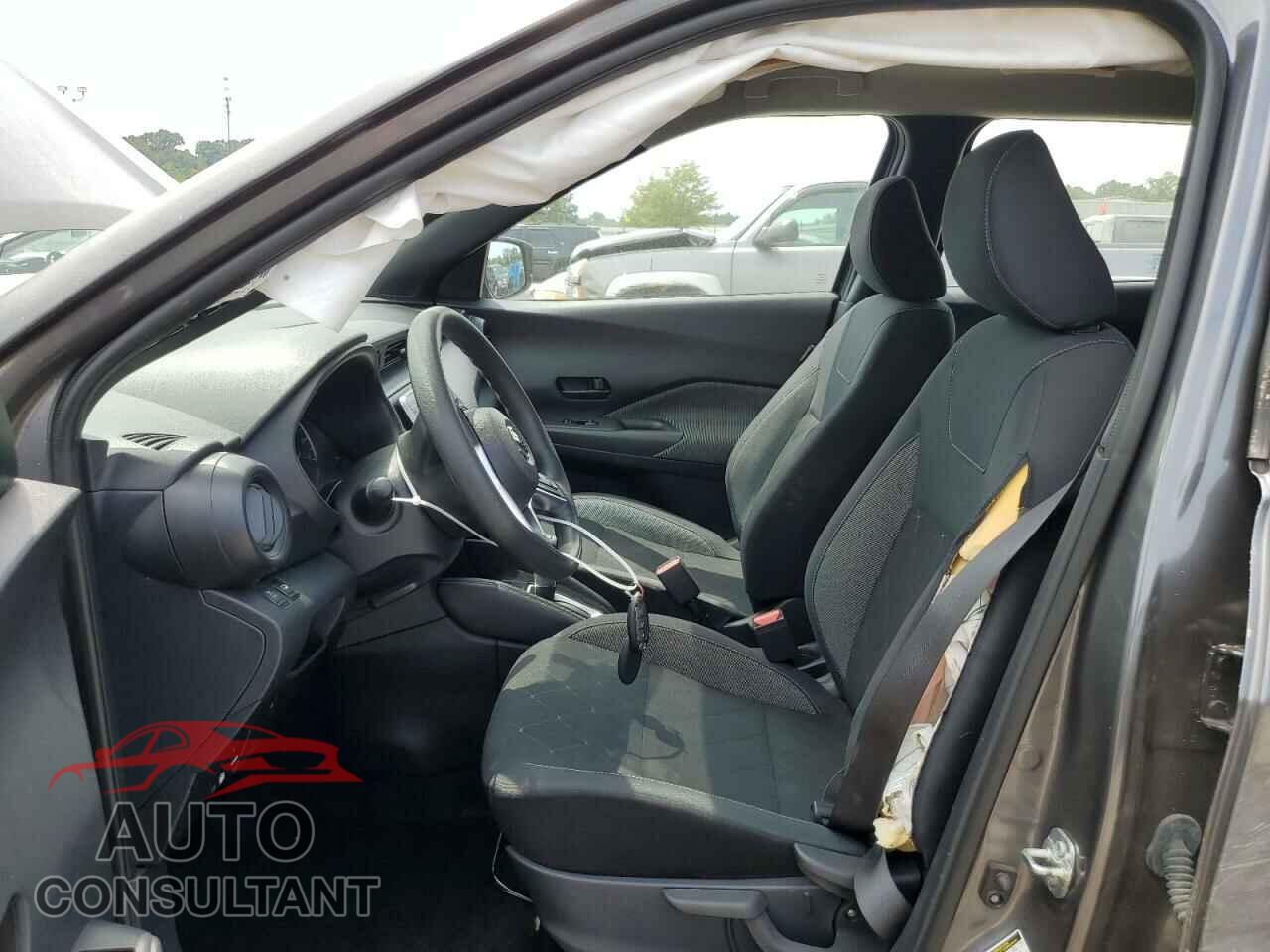 NISSAN KICKS 2019 - 3N1CP5CU3KL564478