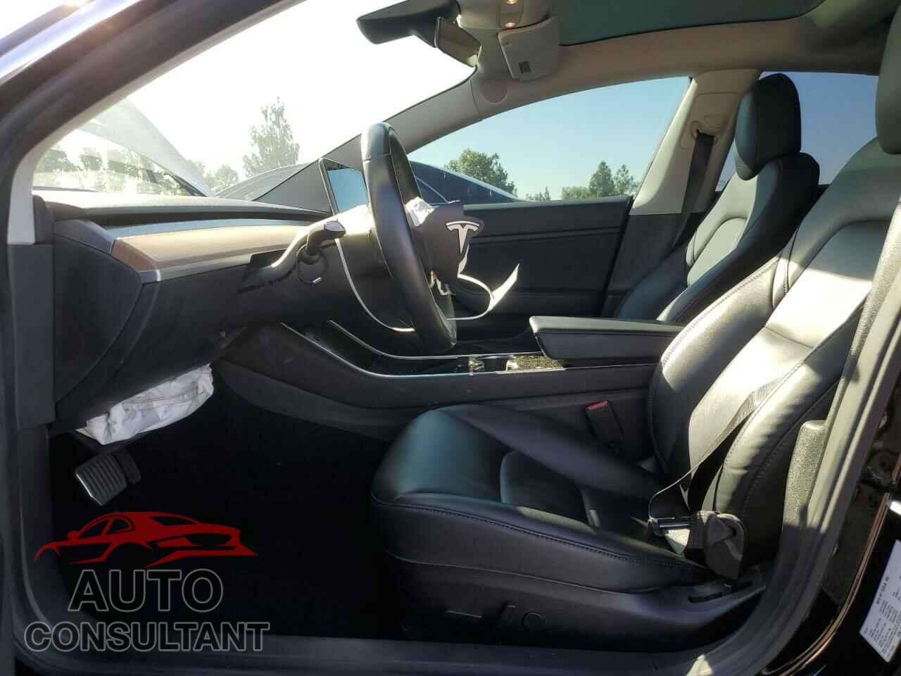 TESLA MODEL 3 2019 - 5YJ3E1EA5KF399272