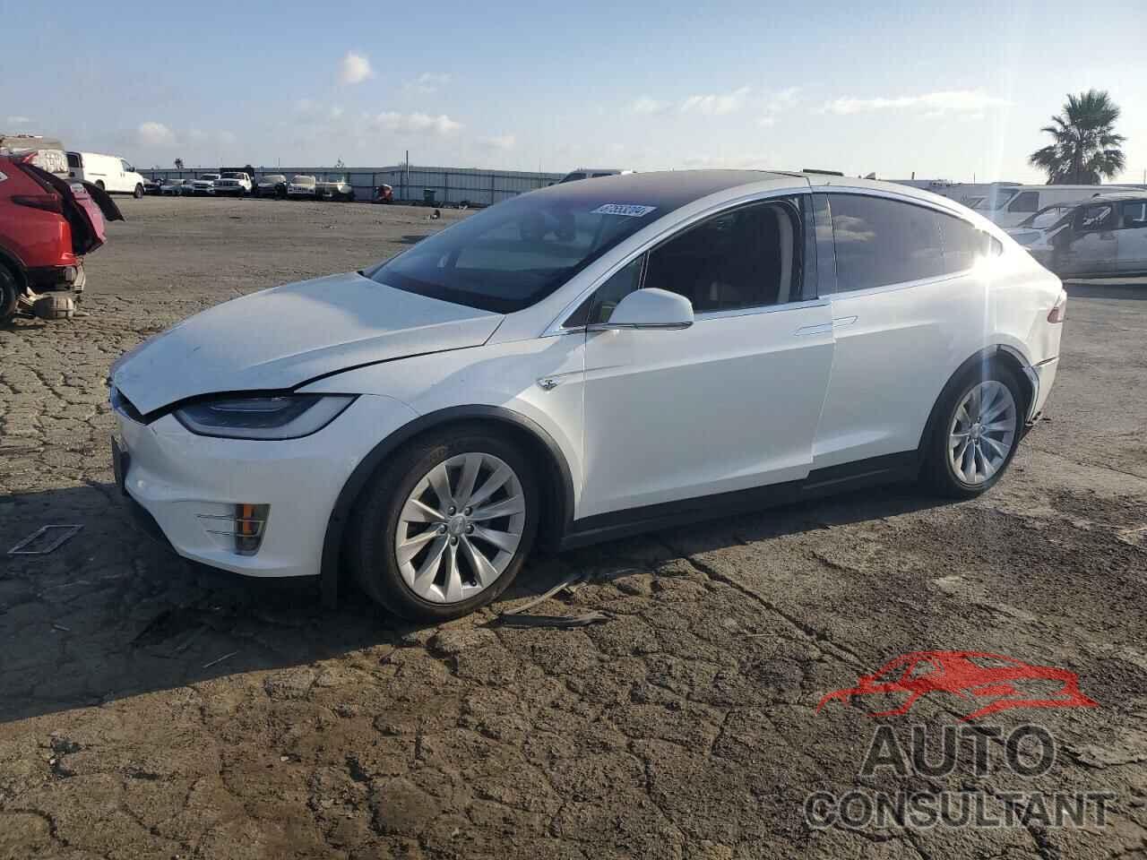 TESLA MODEL X 2016 - 5YJXCAE25GF001730