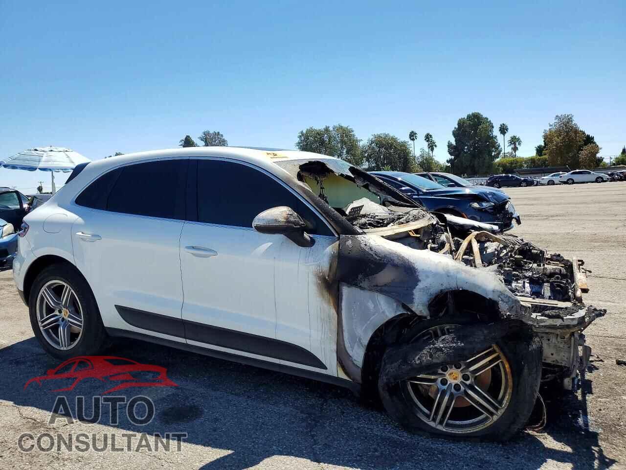 PORSCHE MACAN 2017 - WP1AB2A57HLB15613