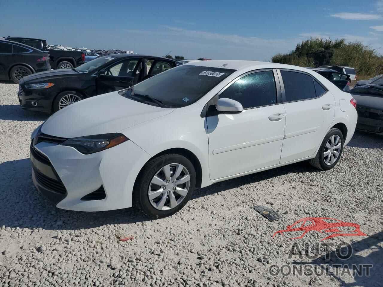 TOYOTA COROLLA 2017 - 5YFBURHE8HP574414