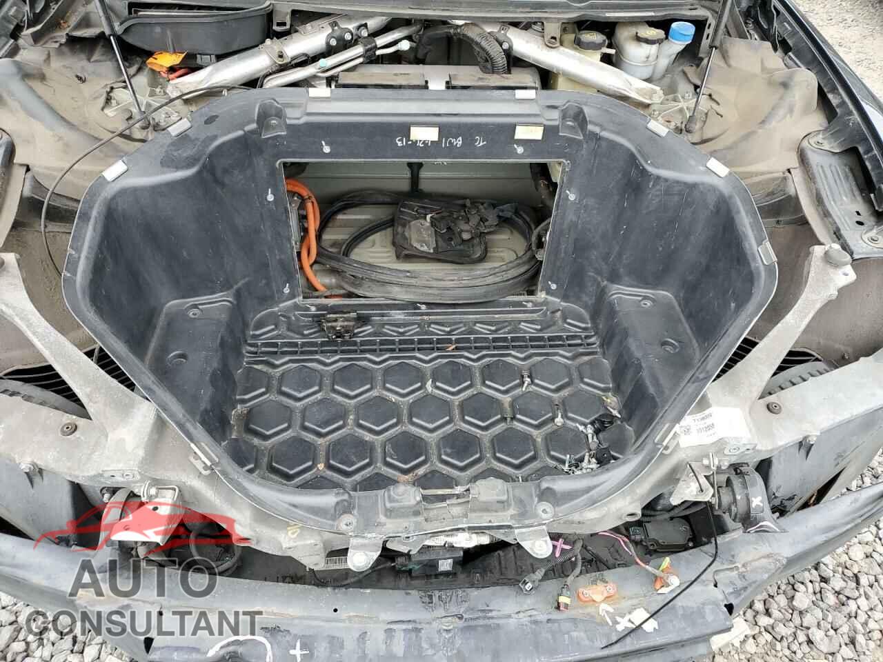 TESLA MODEL S 2013 - 5YJSA1DPXDFP05138