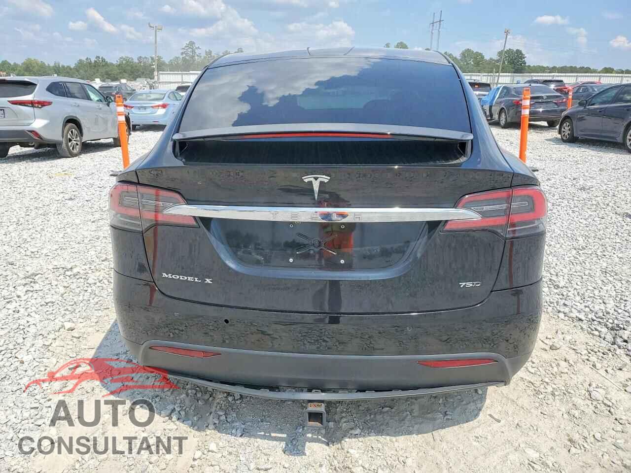 TESLA MODEL X 2018 - 5YJXCBE21JF127144