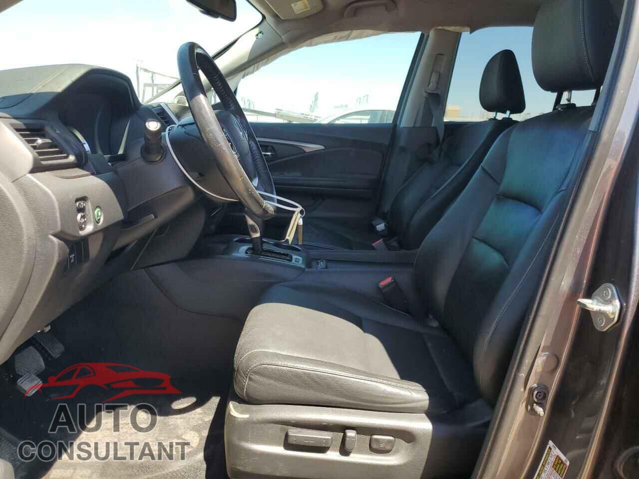HONDA RIDGELINE 2019 - 5FPYK3F63KB010639