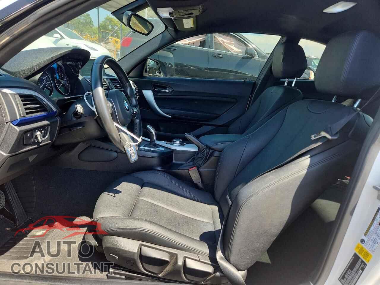 BMW 2 SERIES 2017 - WBA2F9C35H7A40353