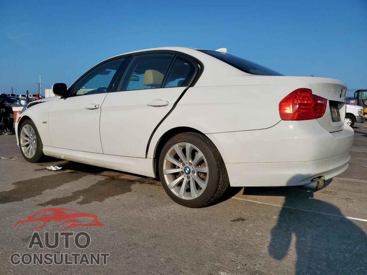 BMW 3 SERIES 2011 - WBAPH7C55BE851883
