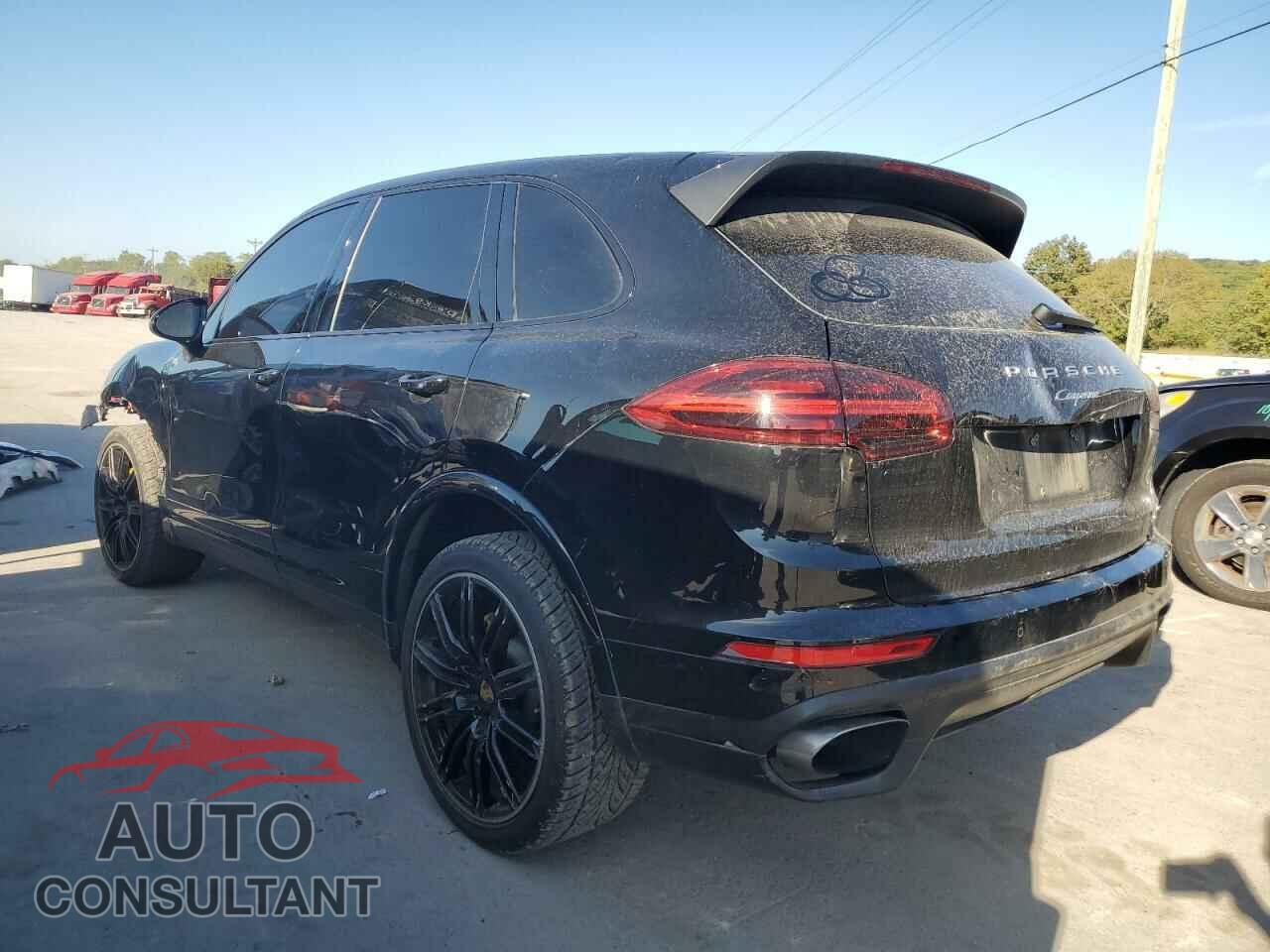 PORSCHE CAYENNE 2018 - WP1AA2A2XJKA05773
