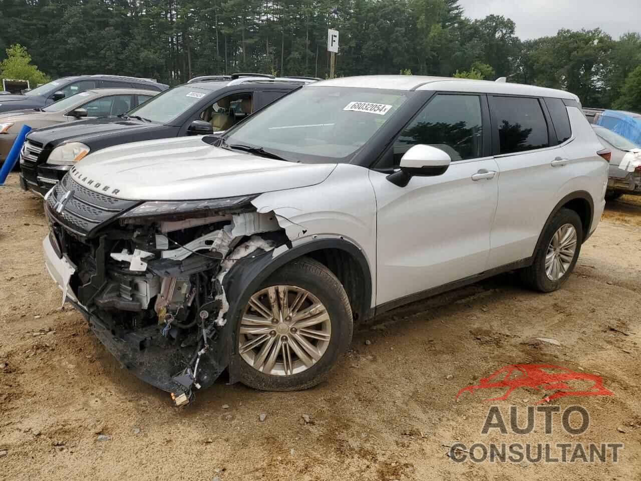 MITSUBISHI OUTLANDER 2023 - JA4J3TA84PZ045136