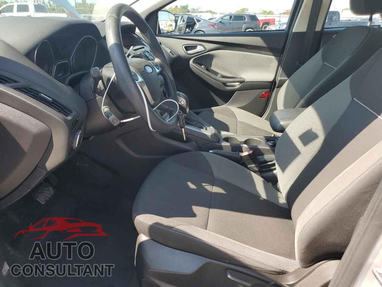 FORD FOCUS 2012 - 1FAHP3F2XCL265560