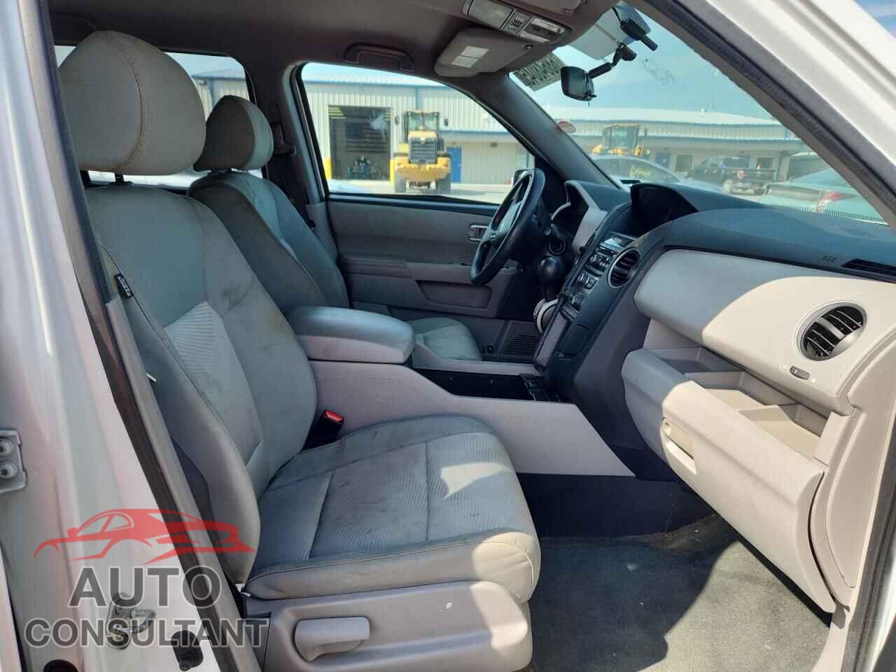 HONDA PILOT 2014 - 5FNYF4H28EB022139