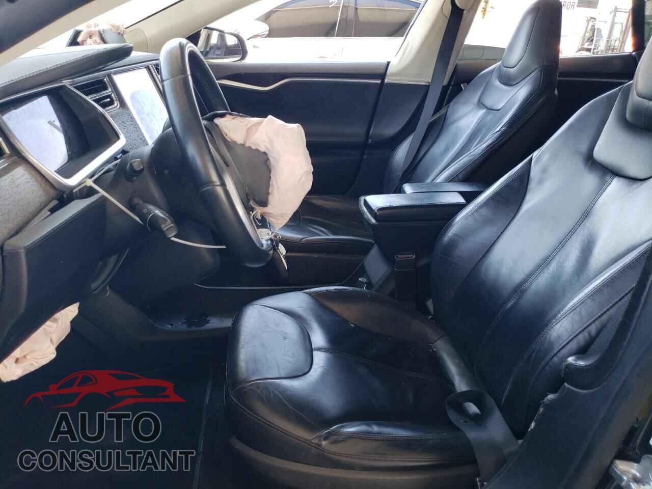 TESLA MODEL S 2013 - 5YJSA1CN1DFP05917