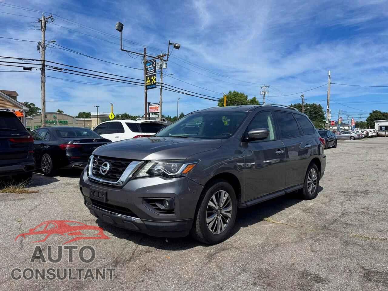 NISSAN PATHFINDER 2019 - 5N1DR2MM9KC636476