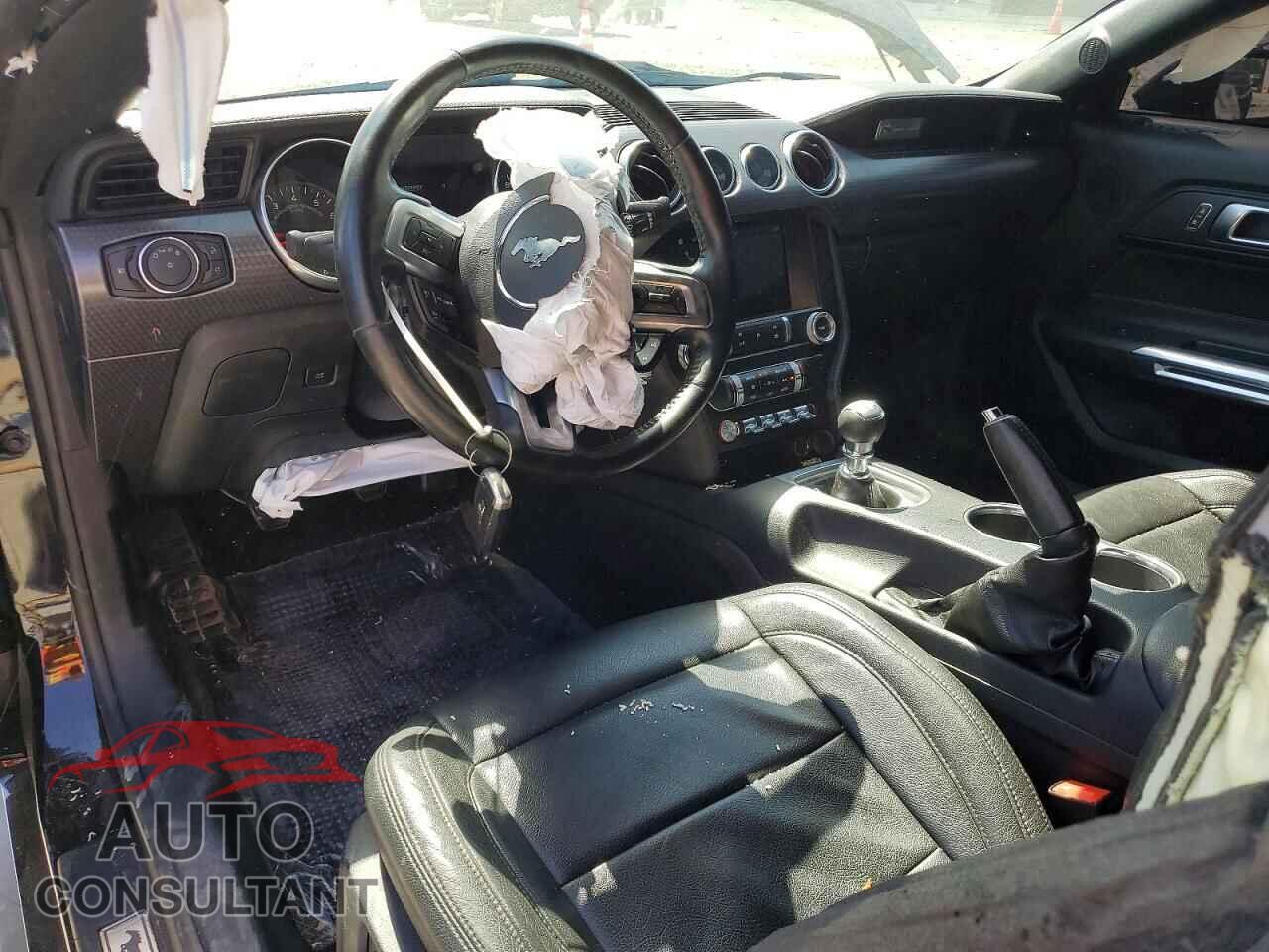 FORD MUSTANG 2019 - 1FA6P8CF0K5111664