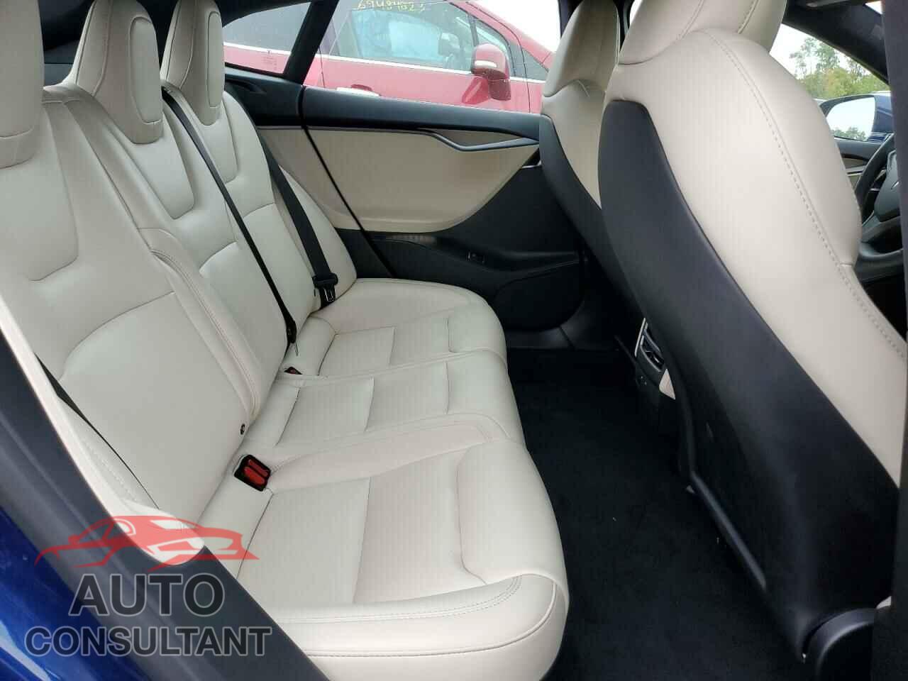TESLA MODEL S 2021 - 5YJSA1E43MF418888