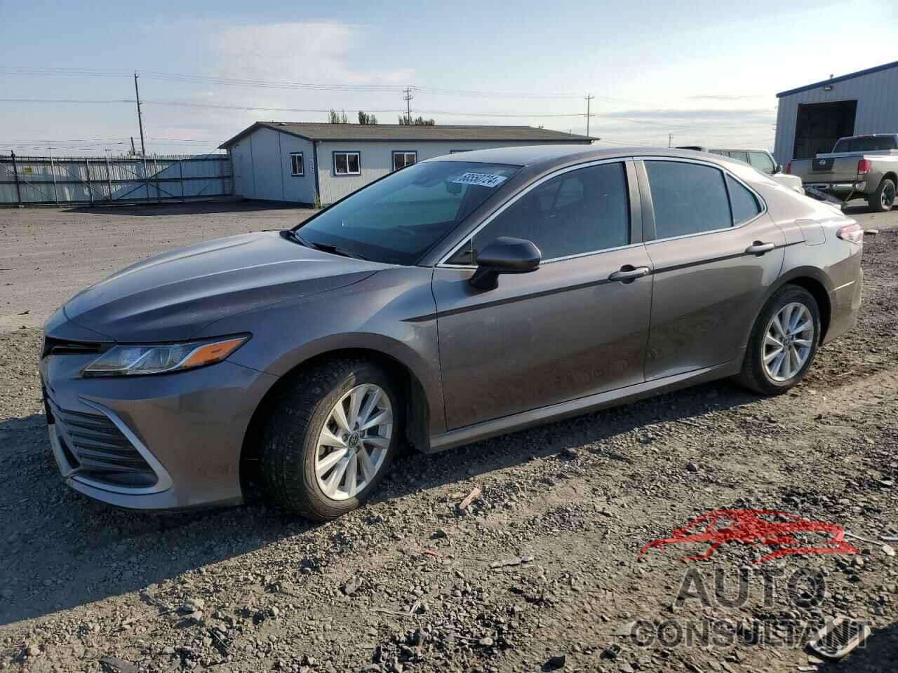 TOYOTA CAMRY 2021 - 4T1C11AKXMU470806