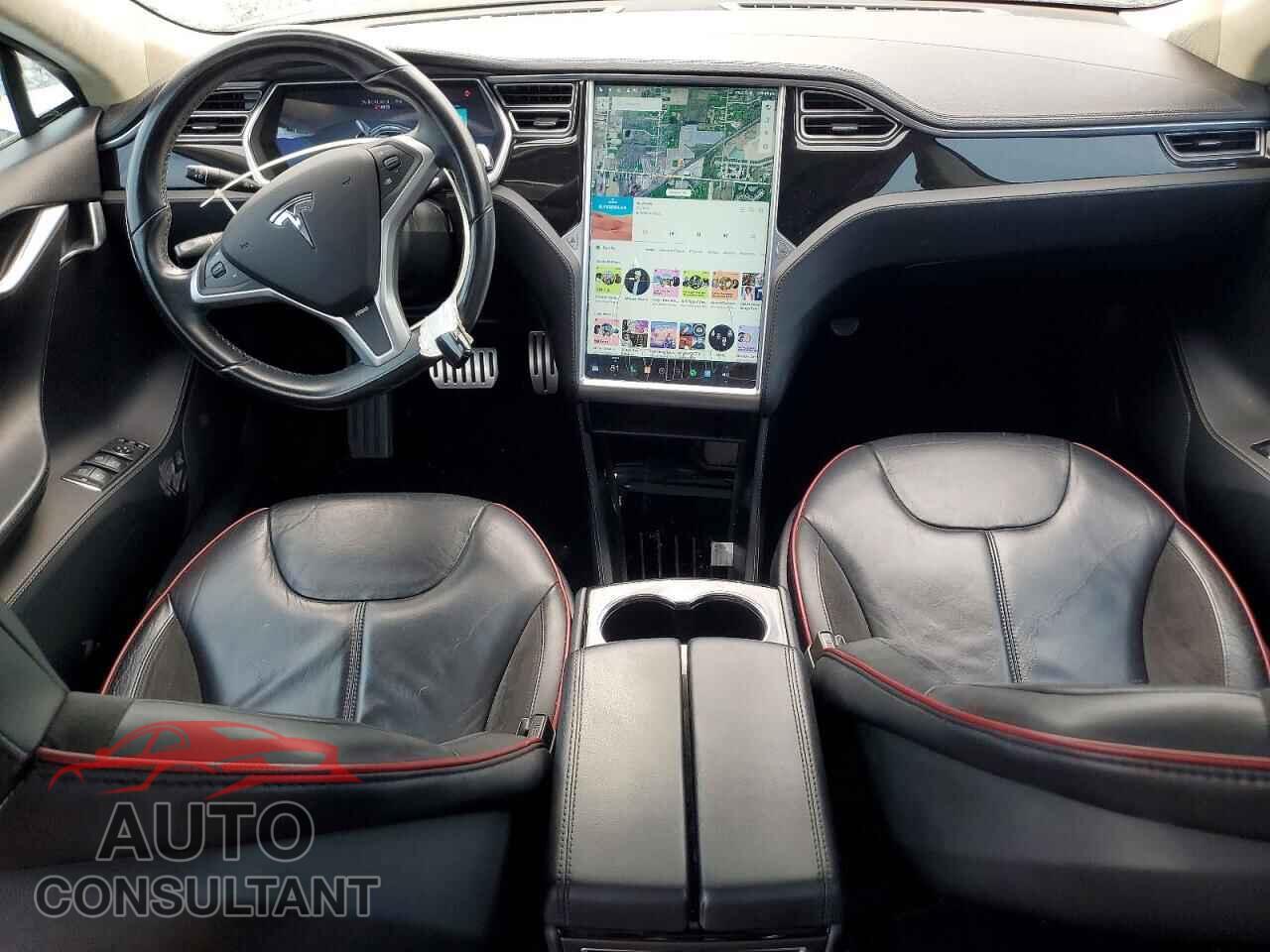 TESLA MODEL S 2013 - 5YJSA1DP0DFP21655