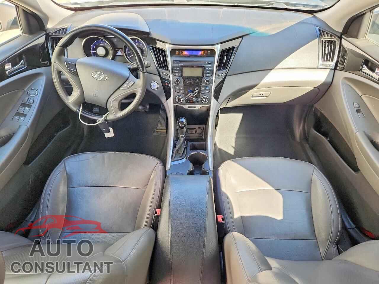 HYUNDAI SONATA 2012 - 5NPEC4AC7CH401792