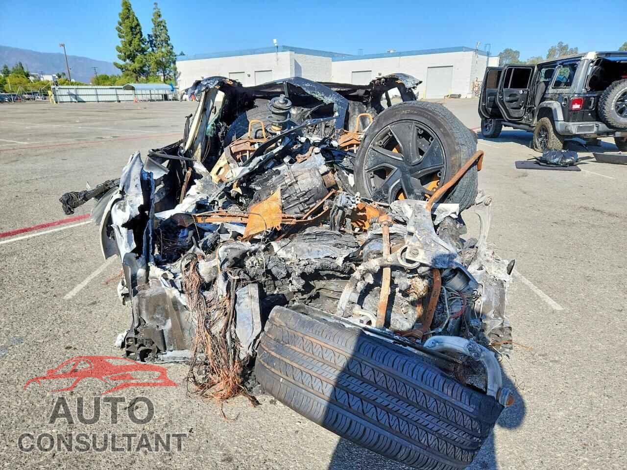 TESLA MODEL S 2026 - 5YJSA1E55TF560327