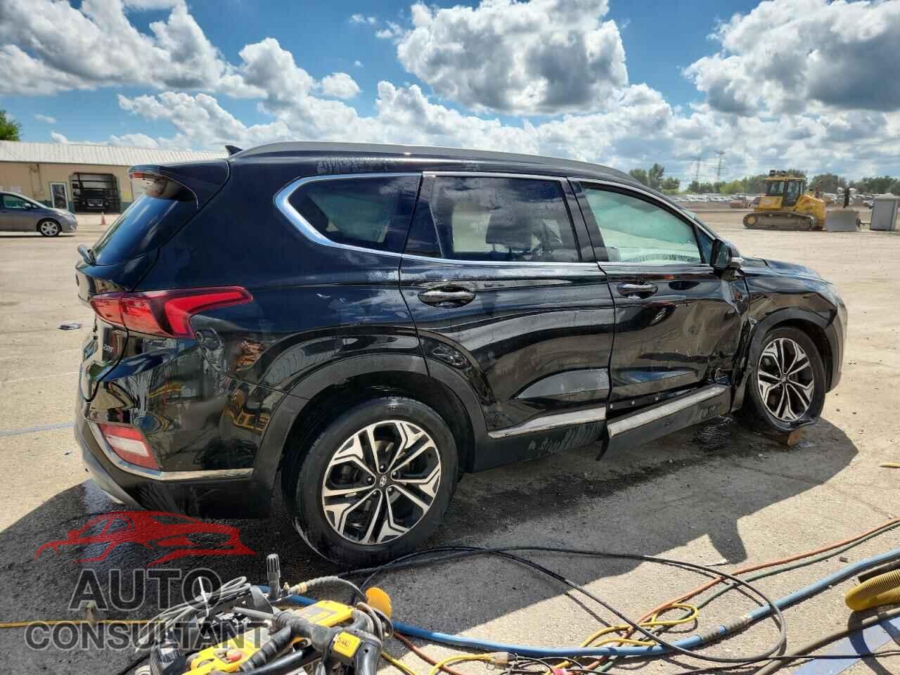 HYUNDAI SANTA FE 2019 - 5NMS53AA3KH026484