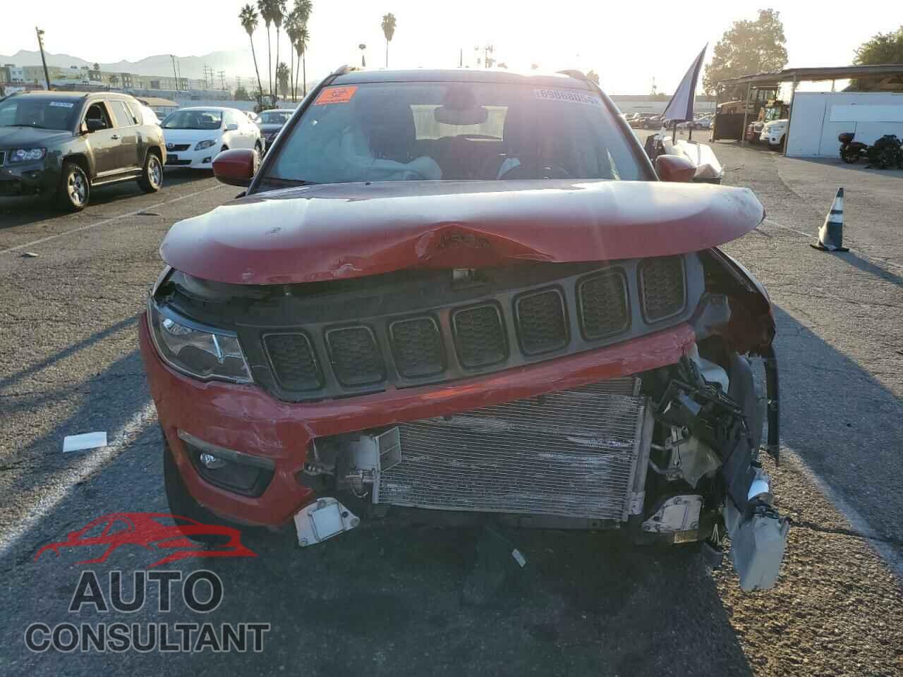 JEEP COMPASS 2019 - 3C4NJDBBXKT724518
