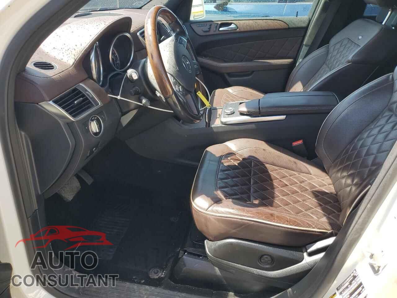 MERCEDES-BENZ GL-CLASS 2015 - 4JGDF6EE4FA522149