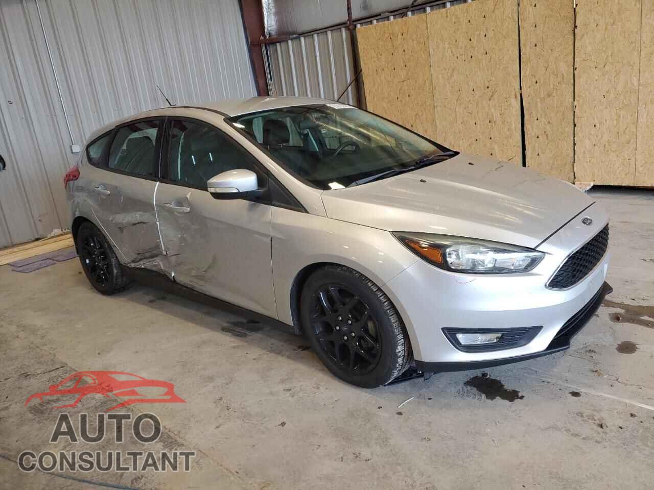 FORD FOCUS 2016 - 1FADP3K2XGL321619