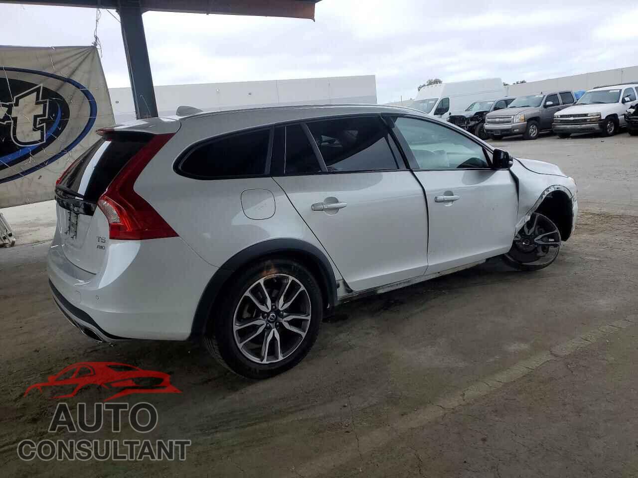 VOLVO V60 2017 - YV440MWK8H1031663