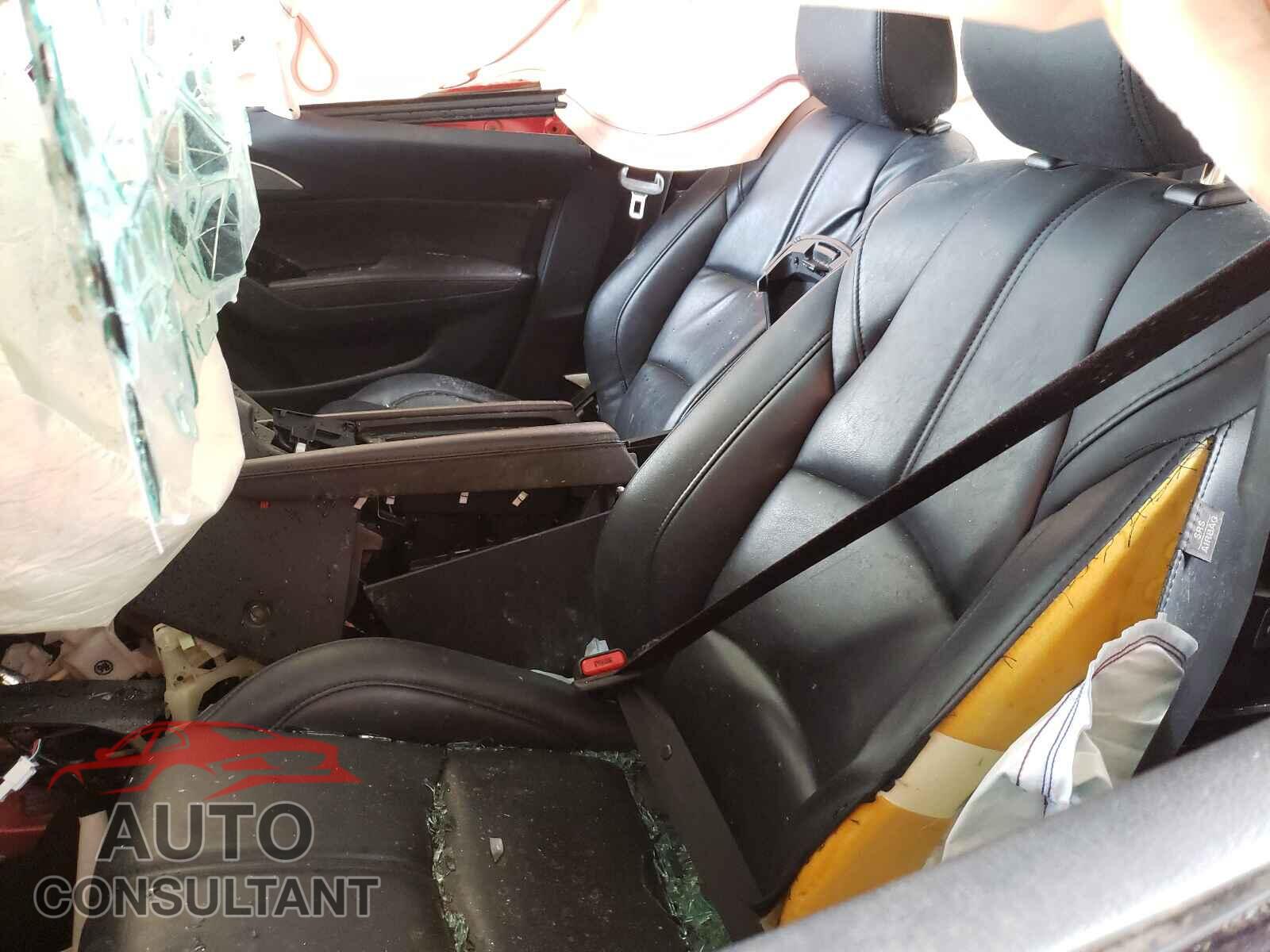 MAZDA 3 2017 - JM1BN1V77H1113519