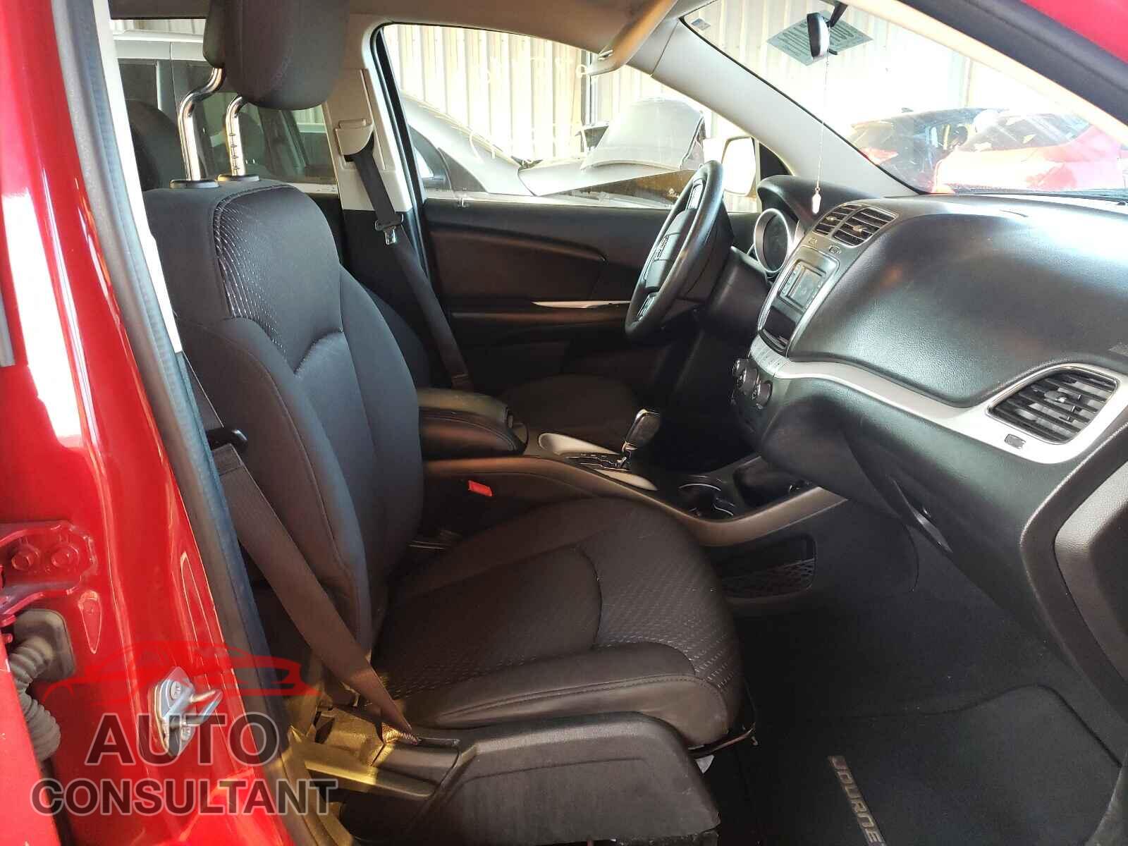 DODGE JOURNEY 2017 - 3C4PDCBG0HT523242