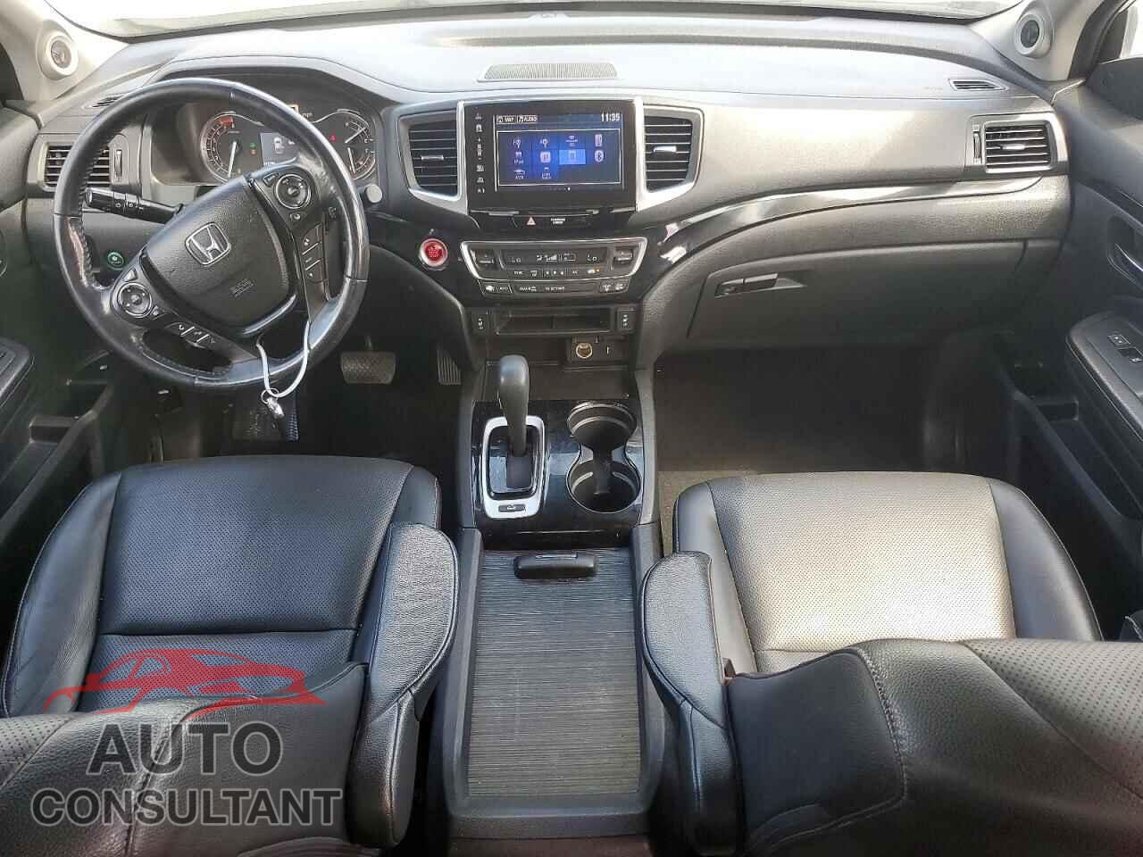 HONDA RIDGELINE 2017 - 5FPYK3F77HB037909